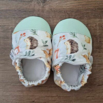 Otroški copati - Ježek z darilom