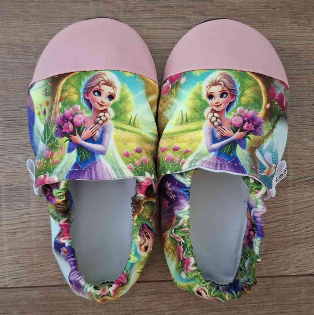 Otroški copati – Elsa s tulipani